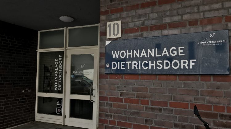Studentenwerk dormitory at Dietrichsdorf