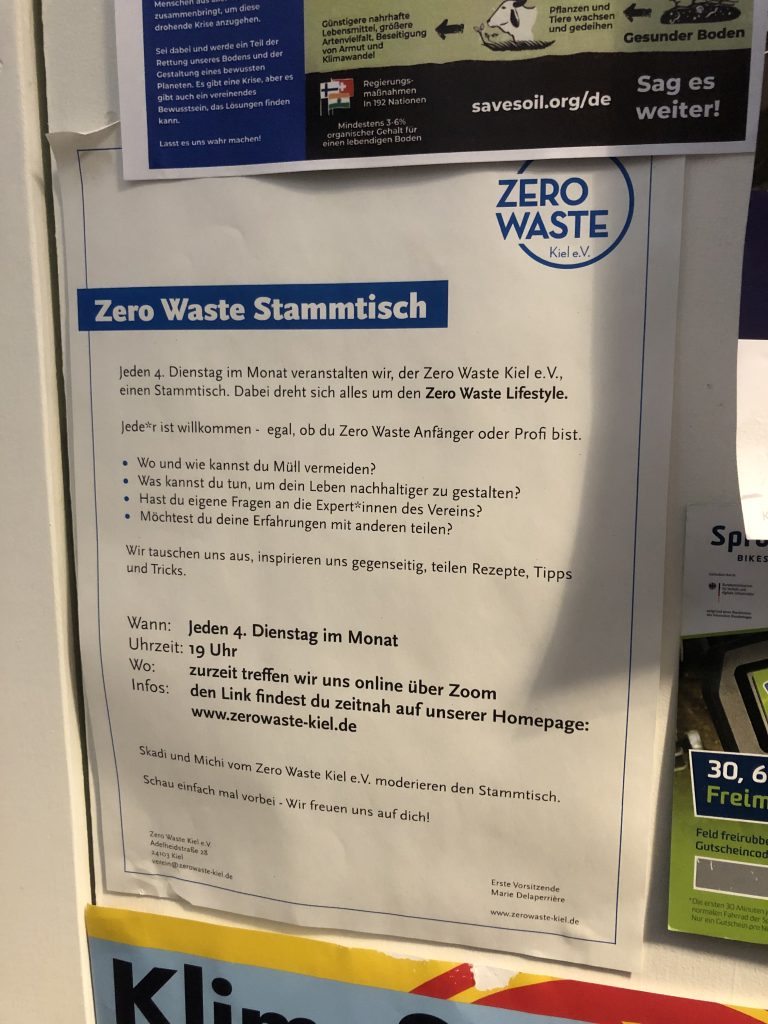Info "Zero Waste Stammtisch" from the Zero Waste Kiel e.V. (Picture: Laura Hennies)