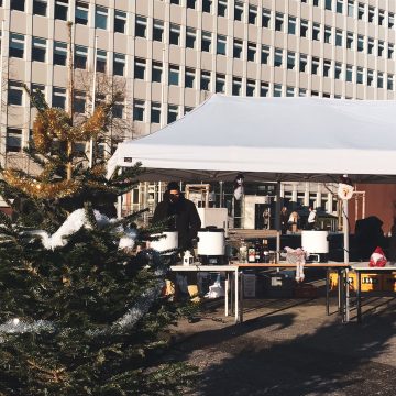 Tree and Mulled-Wine Stand